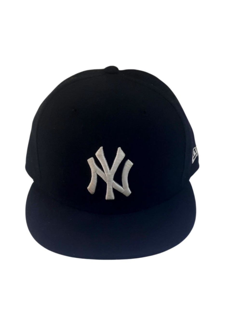 New Era New York Yankees 59FIFTY fitted cap in navy blue. Size 7 1/8
